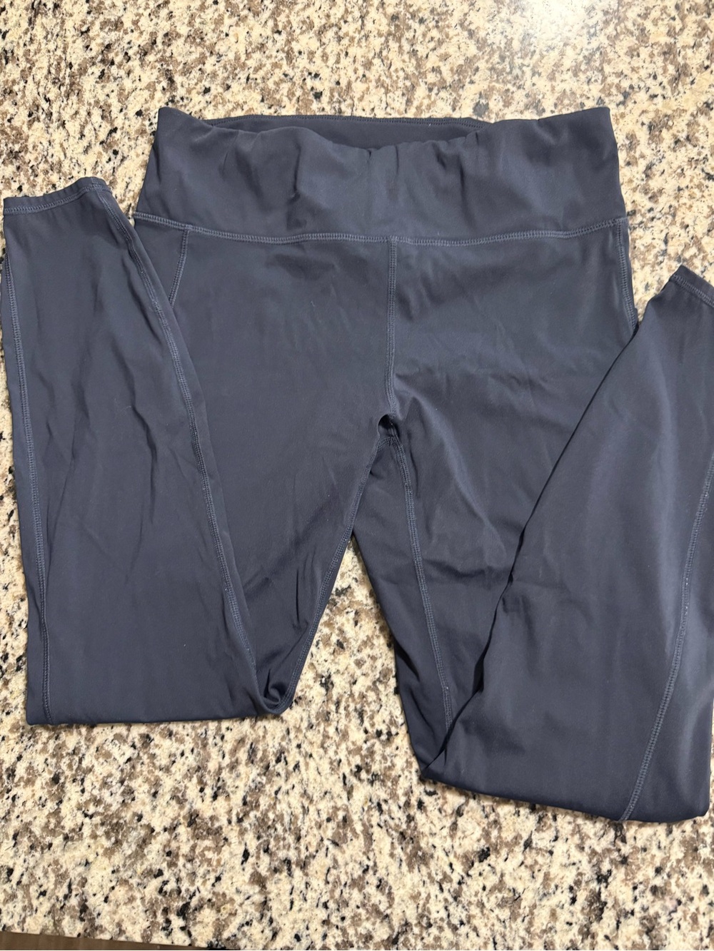 Vuori Women's Navy High-Rise Performance Leggings